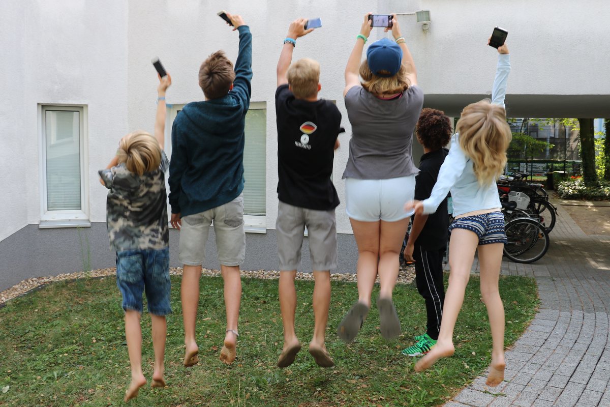 Ideen ausprobieren gehört zum Workshop "Filmen mit dem Smartphone" dazu