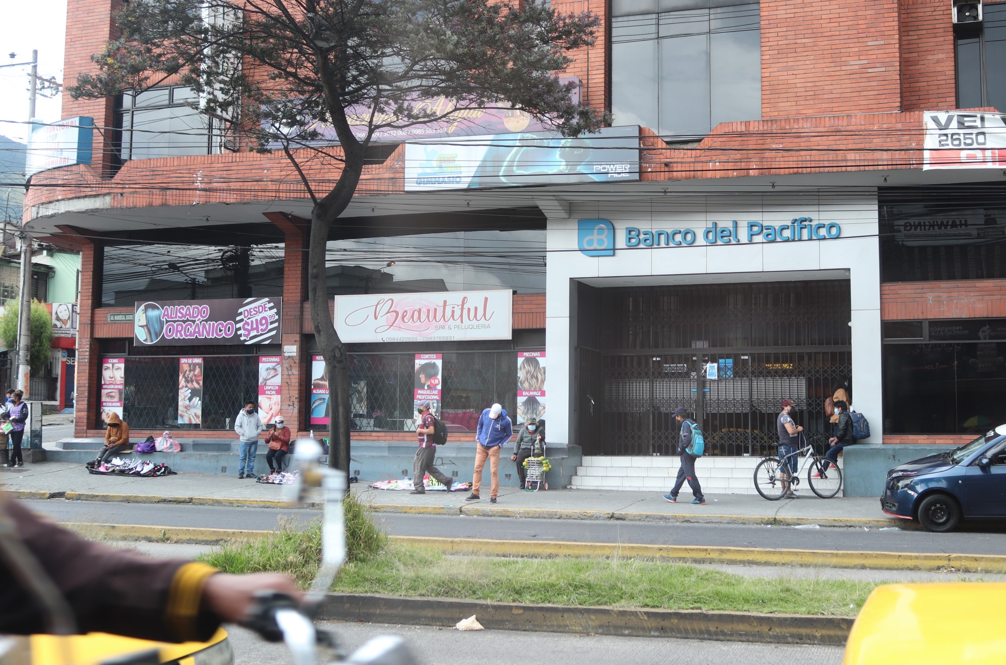 Straßenverkäufer in Quito, Ecuador. 