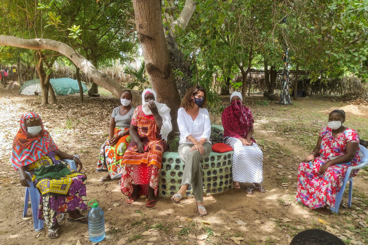 Treffen einer Frauengruppe von Kesho Kenya