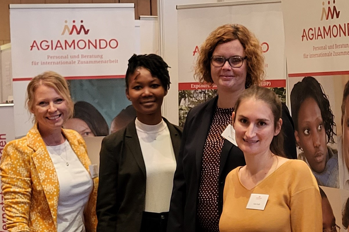 Auch das AGIAMONDO-Team Personalgewinnung war mit einem Messestand bei „Engagement Weltweit“ vertreten.