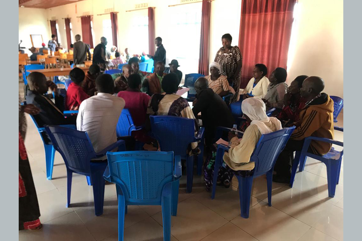 Gemeinsames Treffen der Vereinigungen für Einheit und Versöhnung (Associations Unité et Réconciliation) in Nyamagabe im August 2022.