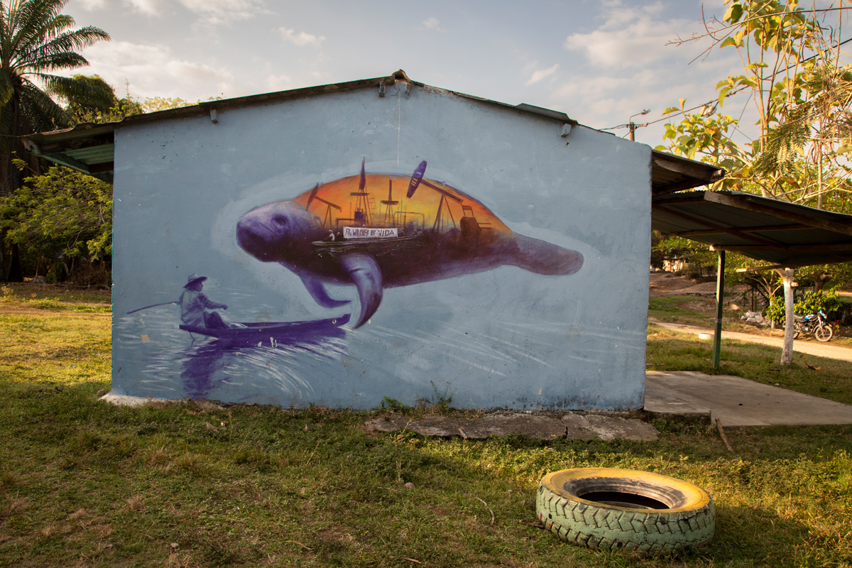 Umweltschutzinitiativen versuchen mit Wandmalereien auf die Gefahren des Frackings für Natur und Umwelt aufmerksam zu machen.