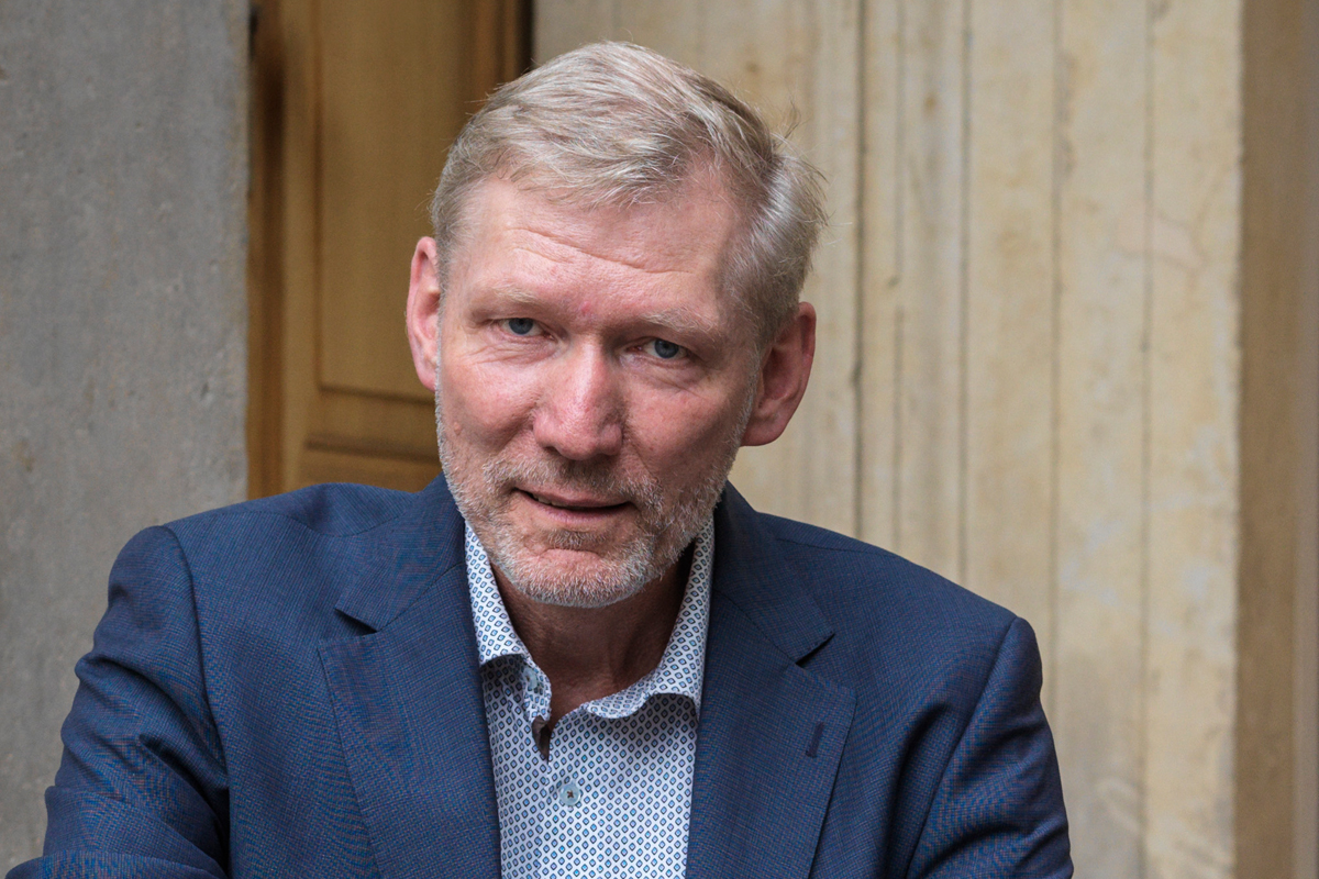 Martin Vehrenberg ist stellvertretender Geschäftsführer bei AGIAMONDO.