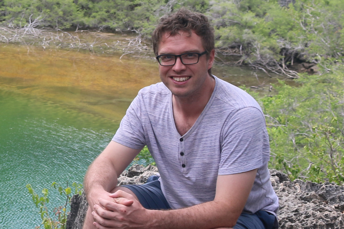 Als ZFD-Fachkraft hat sich André de la Chaux bis Oktober 2022 in Timor Leste in der kreativen Friedensarbeit engagiert.