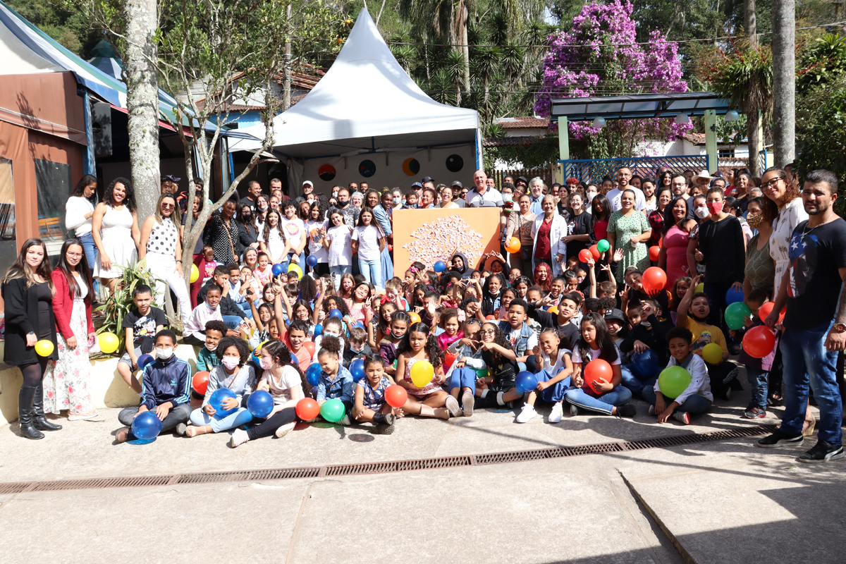 Aktuell betreut der Verein 175 Kinder und Jugendliche. Um der großen Nachfrage nach den Angeboten entsprechen zu können, wären neue Räumlichkeiten bzw. Gebäudeerweiterungen und mehr didaktisches Material nötig. Ein besonderer Wunsch ist ein kleiner Fußballplatz für sportliche Aktivitäten der Kinder.
