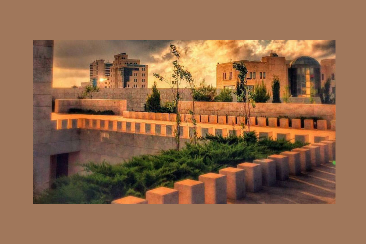 Museum_Jasser_Arafat_palästinenesische_Geschichte Das Jassir Arafat Museum liegt in Ramallah.