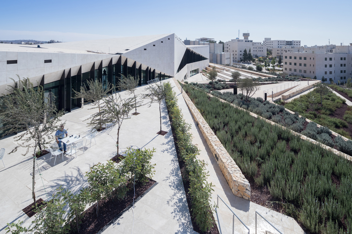 Palästinensisches Museum, zentrale Kultureinrichtung der Palästinensischen
Autonomiegebiete Palästinensisches Museum