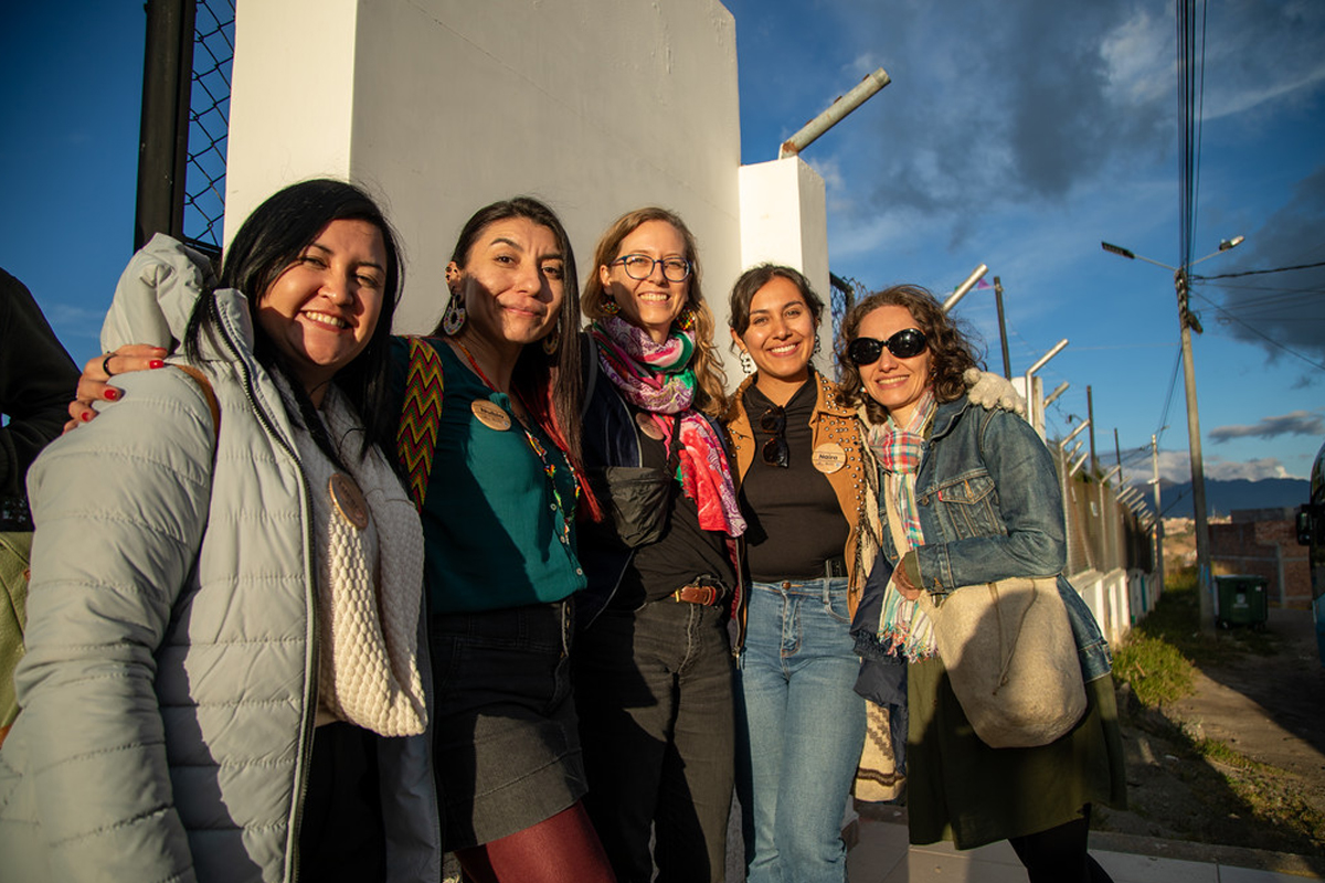 Gruppe von fünf Frauen in Ipiales